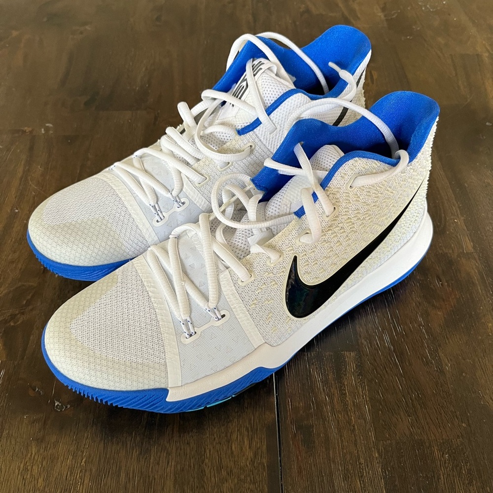Nike Kyrie 3